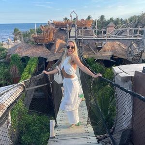 Meet your Posher, Kim